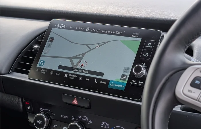 Honda Jazz Hybrid - 011