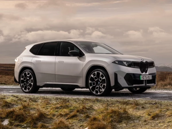 BMW iX3 Neue Klasse - Entry level model