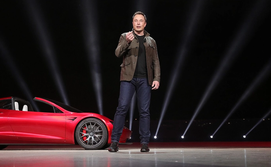 Last Navigator - Tesla Roadster