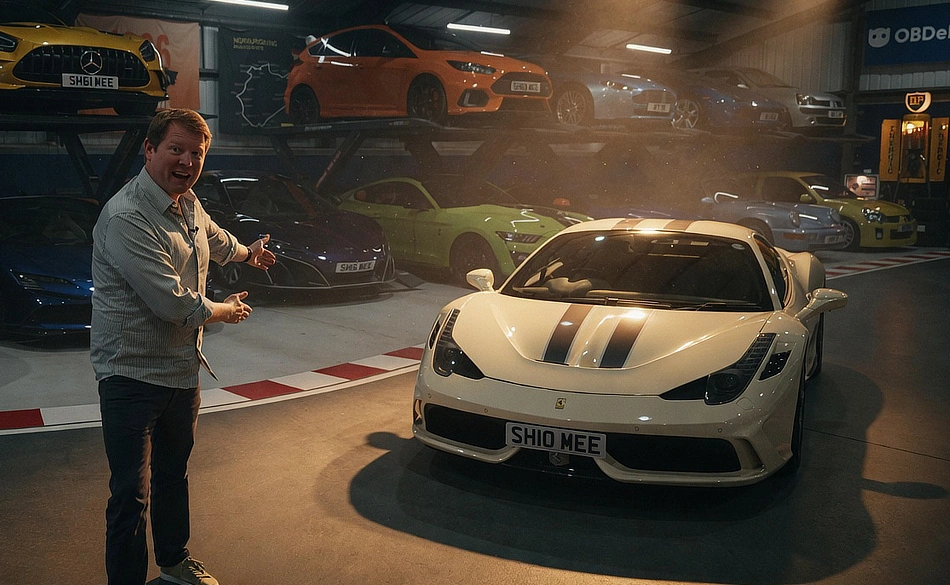 Shmee150 Ferrari 458 Speciale