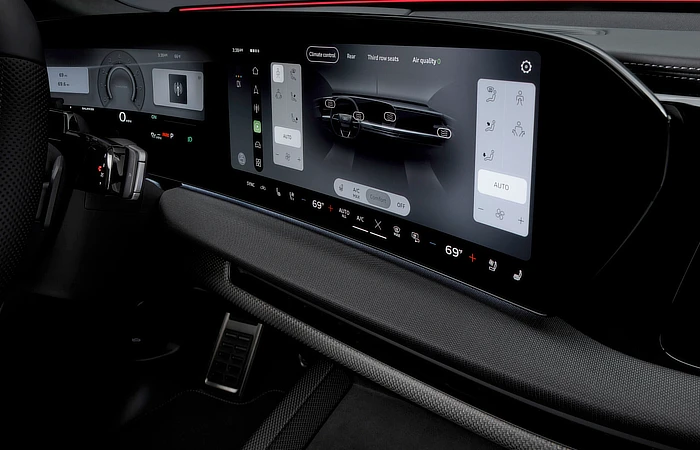 Audi Q9 Interior Reveal - 001