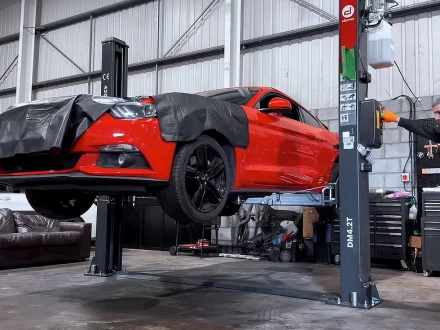 Car Edition - Repairing a Ford Mustang Eco Boost engine