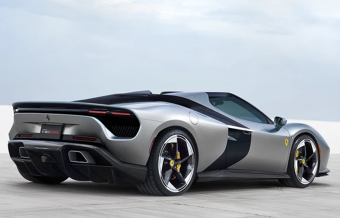 Ferrari F8 Spider HC25 - Stanced