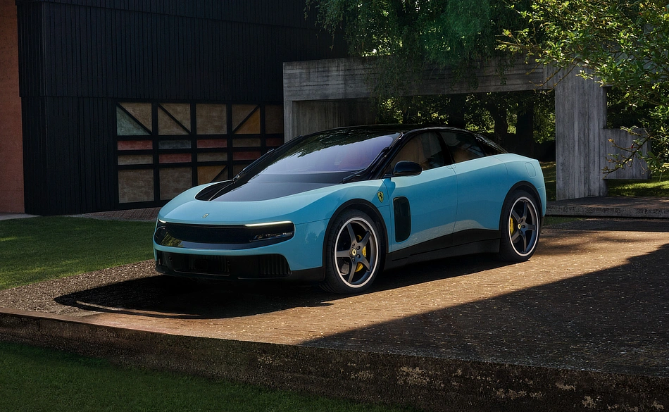 Ferrari Luce EV sedan - Master