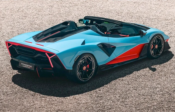 Lamborghini Fenomeno V12 Hybrid - Stanced