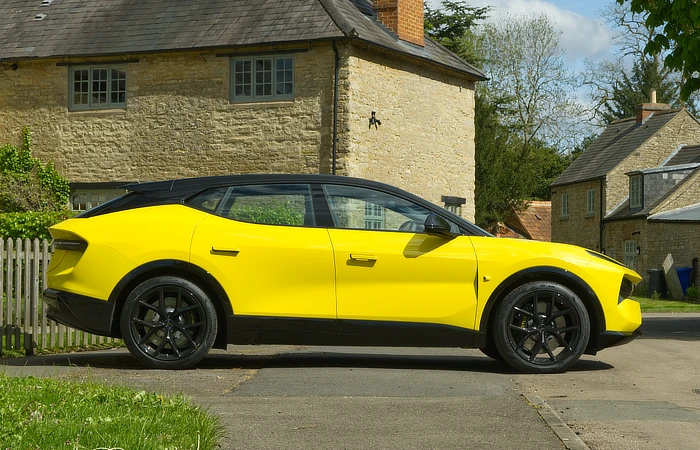 2026 Lotus Eletre Review - Daily Car Blog - 017