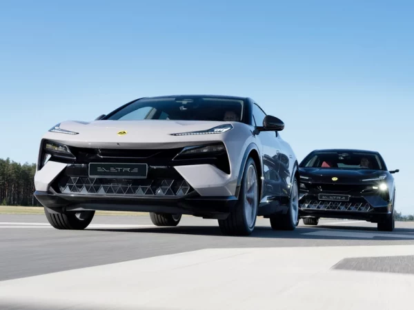 Lotus Eletre - Canada allows sales of Chinese made Eletre