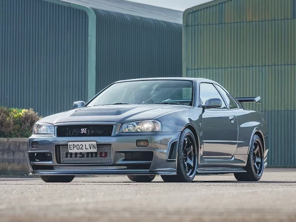 Nissan GT-R R34 up for auction for £1M - Master