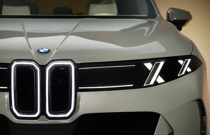 2026 all new BMW X5 - Lights