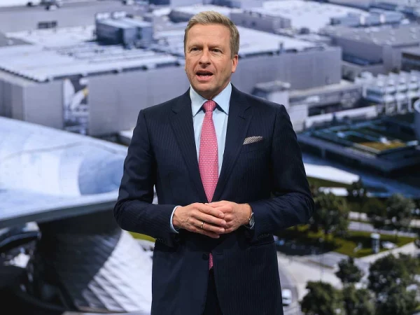 BMW CEO - Oliver Zipse leading the decline