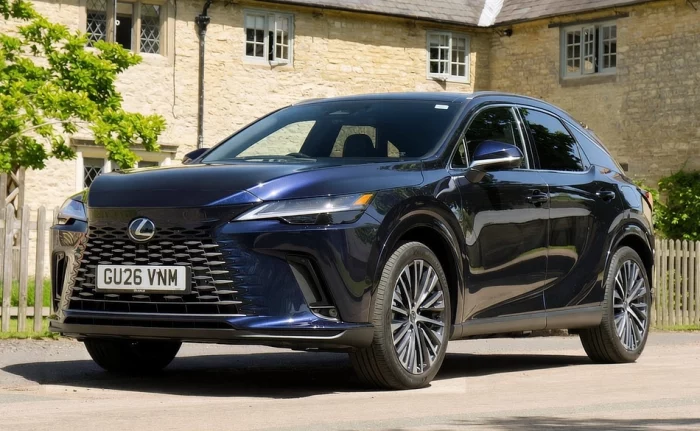 Lexus RX 450+ PHEV - 009