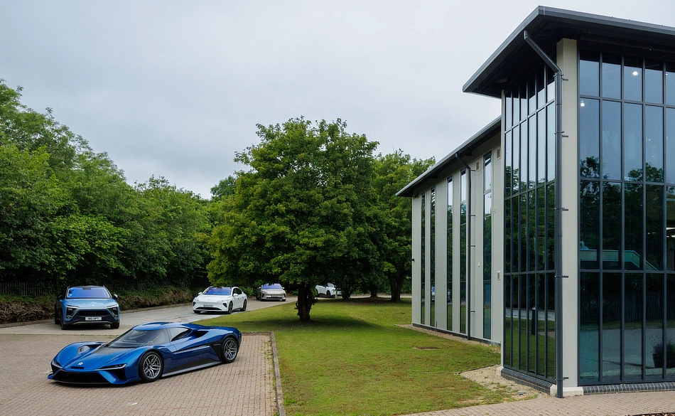 NIO - Whitney Oxfordshire UK Operations base
