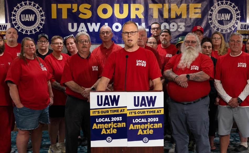 UAW workers strike at GM axle plant