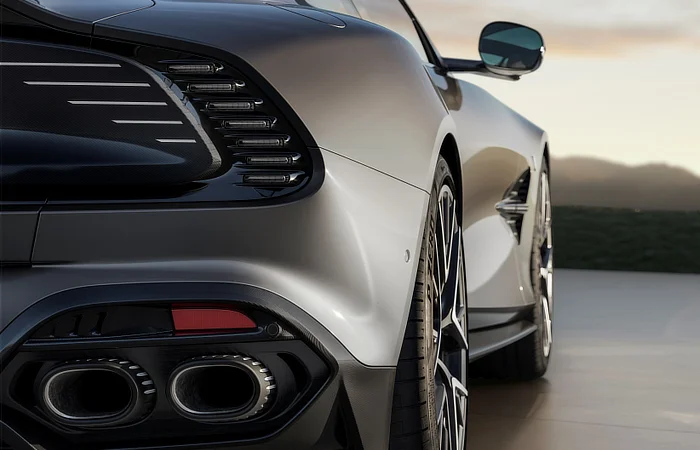 Aston Martin Vanquish 25 - Exhaust