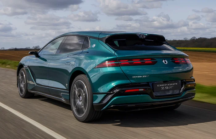 Denza Z9 GT - Stancing