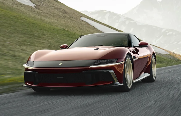 Ferrari 12Cilindri Manuale - The Mountains