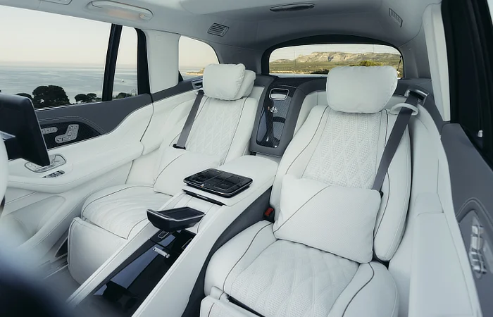 Mercedes Maybach GLS - Second Row