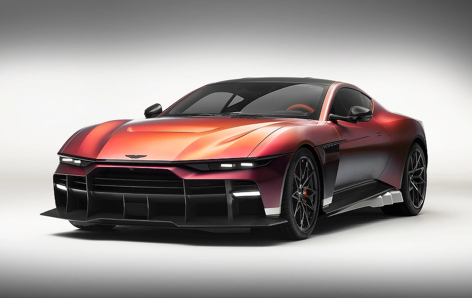 Aston Martin Valen - Master