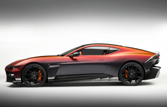 Aston Martin Valen - Stancing