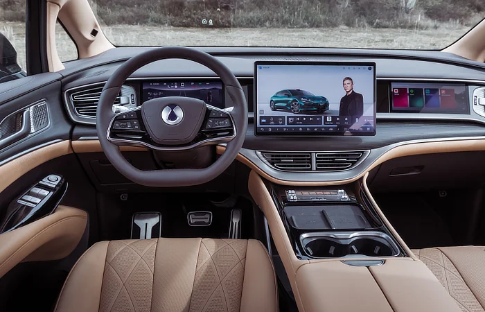 Denza D9 MPV - Interior