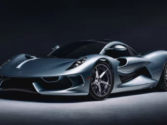 Hennessey Blackbird - Master