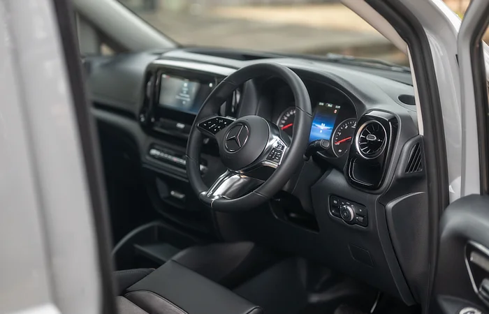 Mercedes Vito Sport X - Interior