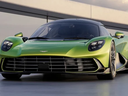 Aston Martin Valhalla - Master