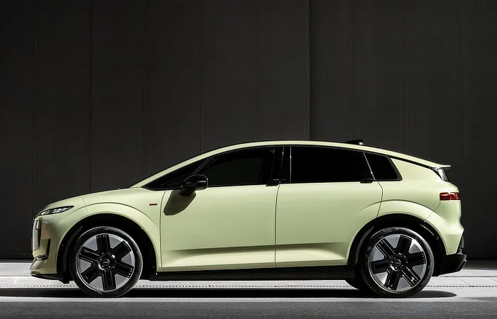 Audi A2 e-Tron - Stance