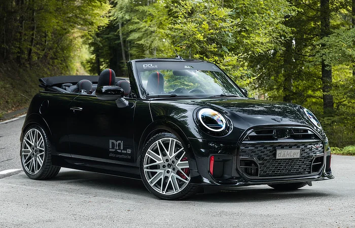 Dahler Mini John Cooper Works - Stance