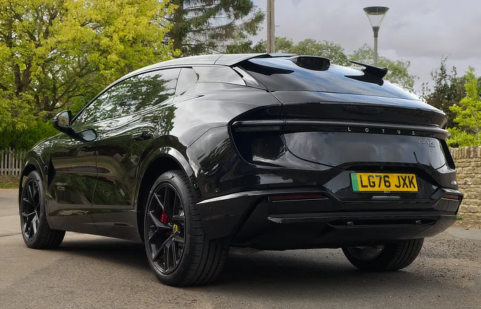 Lotus Eletre 600 GT SE Review - 002