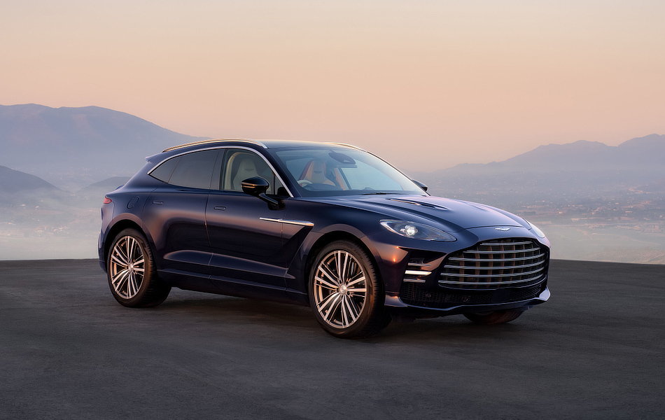The Forgotten One: Aston Martin DBX GT