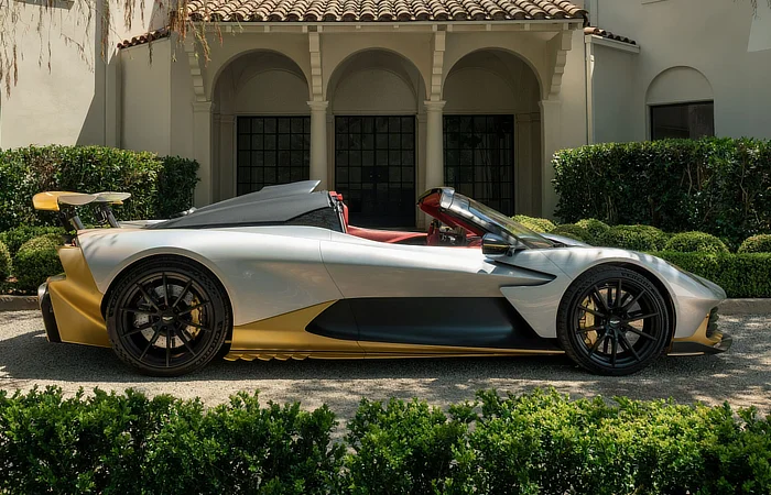 Aston Martin Valhalla Spider - Stancing