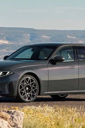 BMW 3 Series Neue Klasse - Master