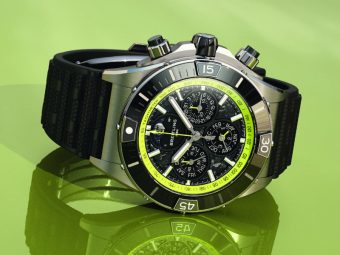 Breitling Chronograph Timepiece - Master