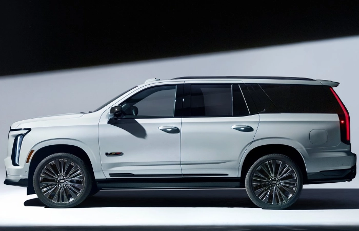 Cadillac Escalade-V 125 Anniversary Collector Series - Stancing