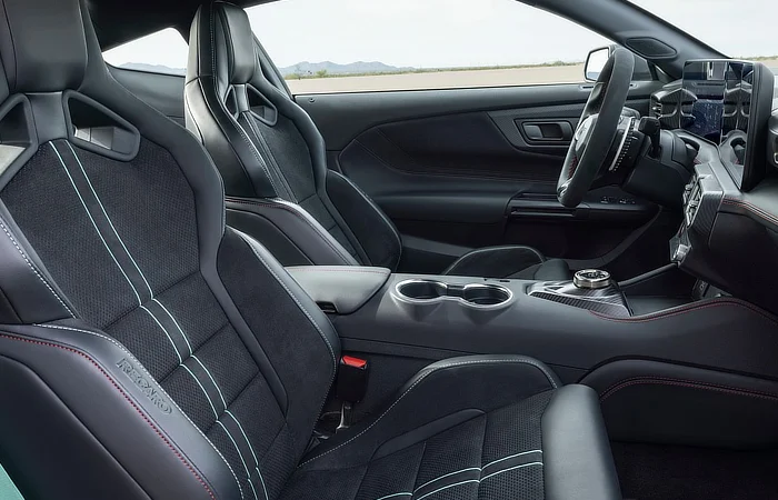 Ford Mustang Dark Horse SC - Interior