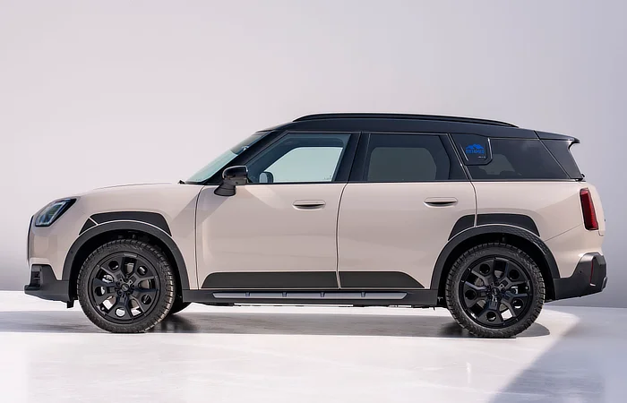 Mini Countryman Untamed - Stance
