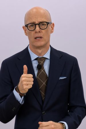 Porsche CEO Michael Leiters - Killing Porsche Softly