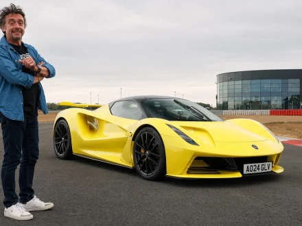 Richard Hammond drives the Lotus Evija hypercar
