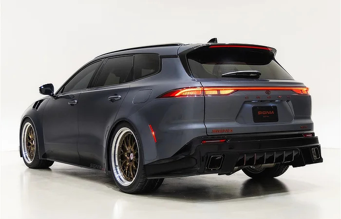 Toyota Crown Signia - GT-S Concept - Stanced
